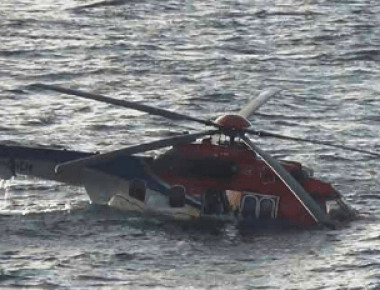 Όταν τα ελικόπτερα πετούν χαμηλά... όλα μπορούν να συμβούν! (βίντεο)